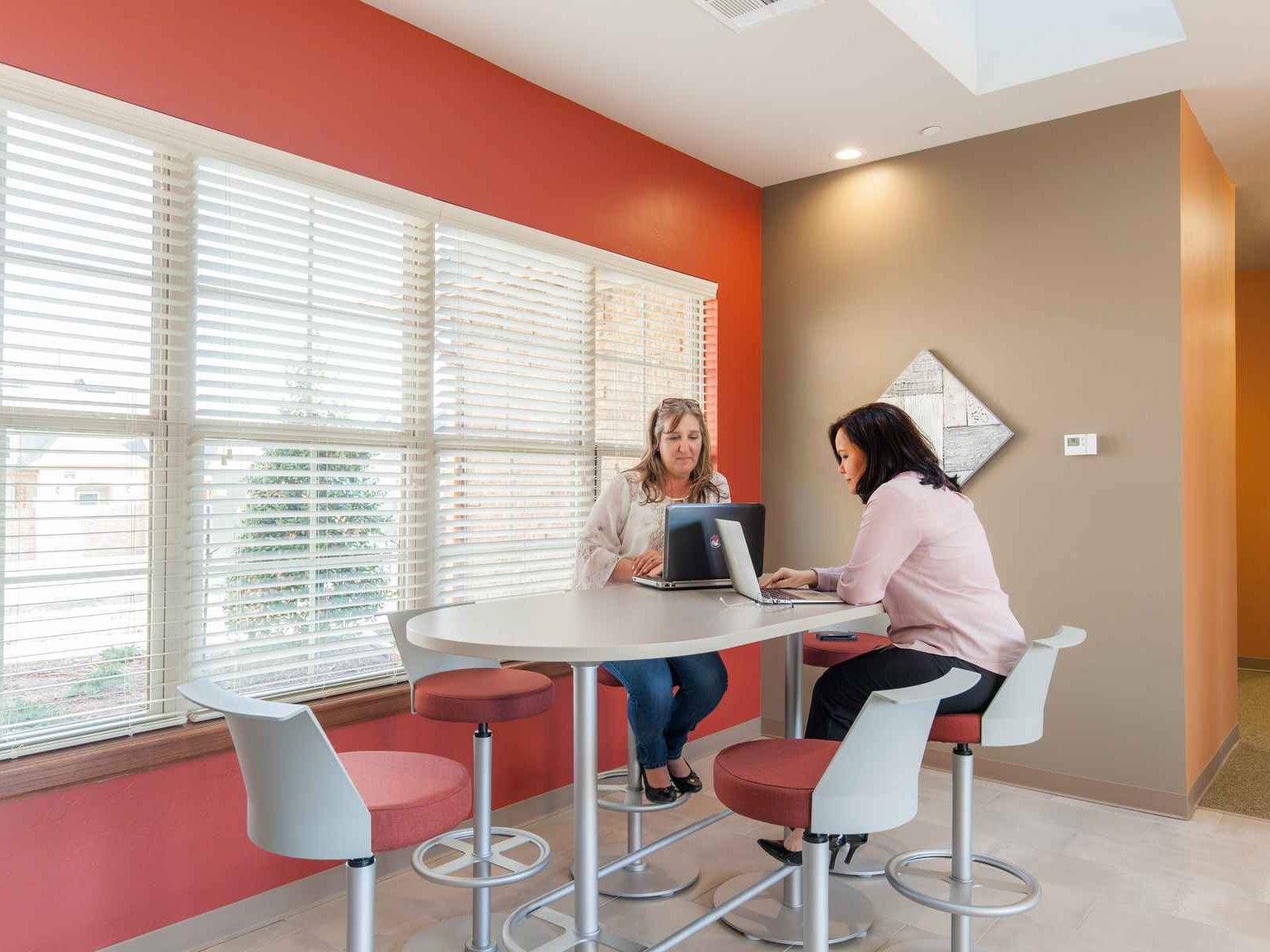 Mon Abri Business Center - Coworking