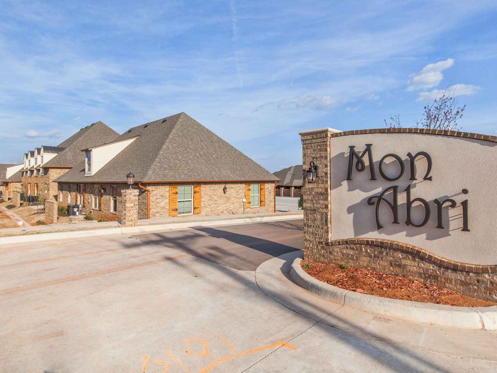 Mon Abri Business Center - Exterior