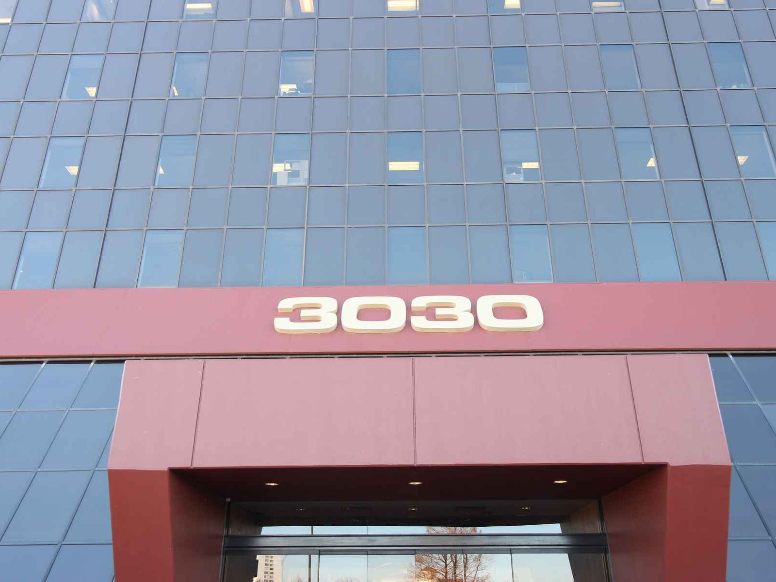 Union Plaza Business Center - Exterior